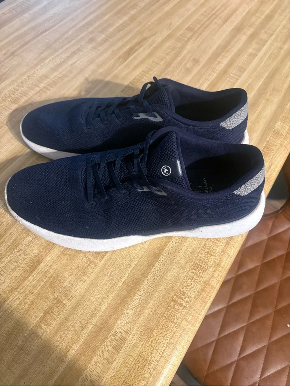 Peter Millar Men’s Glide V3 Sneaker in Navy